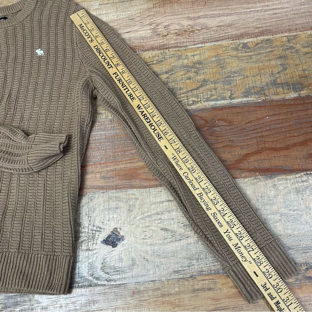 Abercrombie & Fitch men’s size Large cable knot Sweater lightweight tan neutral - Picture 8 of 9
